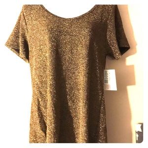 🎉🎉 NEW YEARS SPARKLE BNWT LuLaRoe T- Medium